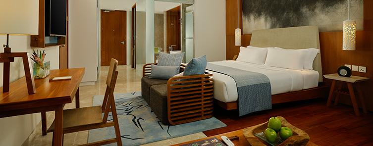 Wonderful Garden View - King Bed Set Up