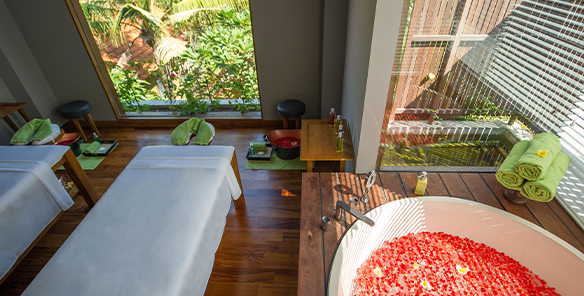 Spa at Maya - Flower Bath