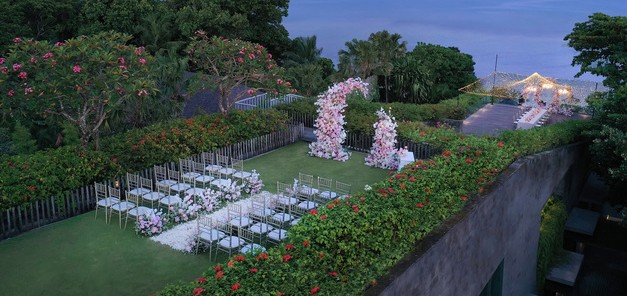 Green Roof 360 Ceremony Set Up