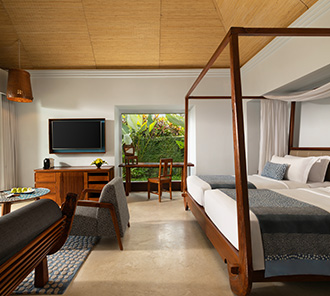 Heavenly Jacuzzi Villa - Twin Bedroom