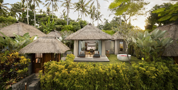 Heavenly Jacuzzi Villa - Living Area