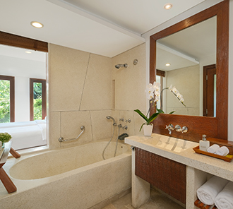 Impressive Forest Suite -  Bathroom