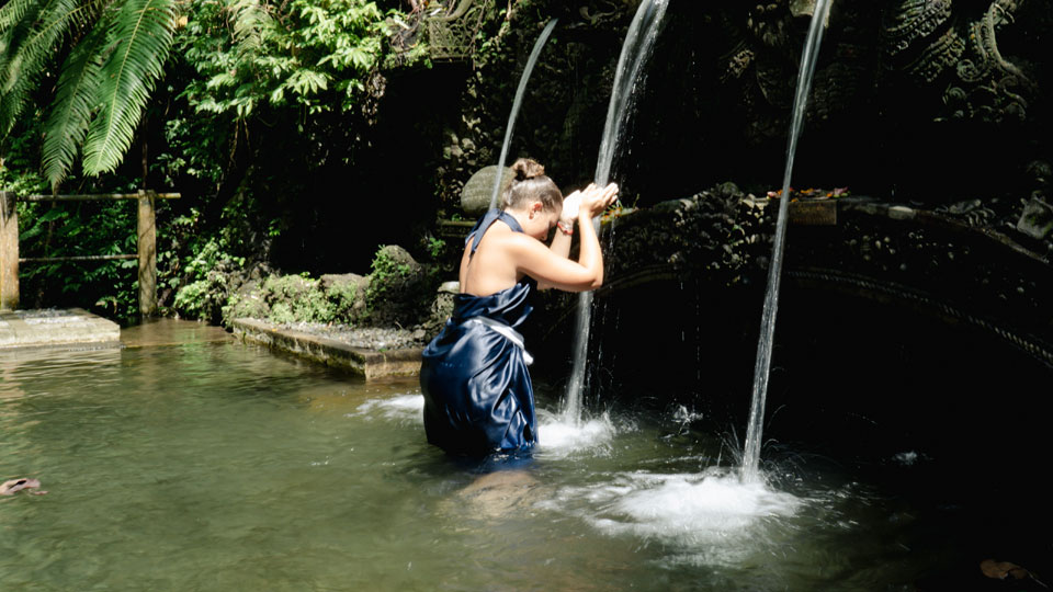 Melukat Ritual