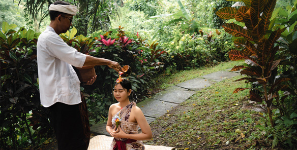 Soul Blessing Ceremony with a Spiritual Teacher at Maya Ubud