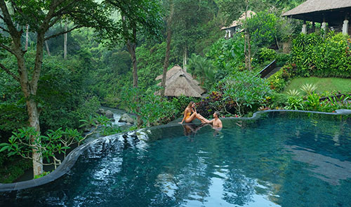 Infinity Riverside Pool - River Ambience