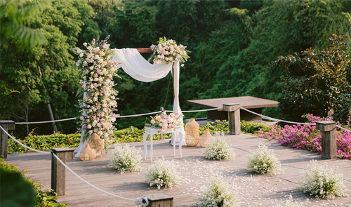 Ceremonial Plaza Intimate Wedding Decoration